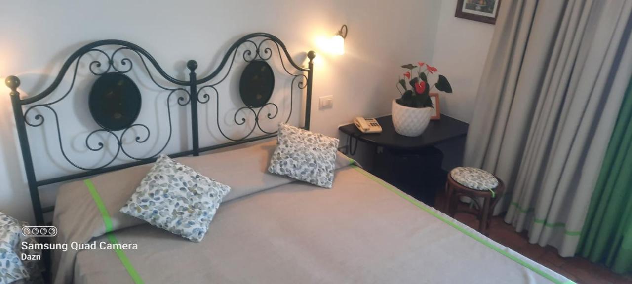Hotel La Giada Del Mesco Levanto Buitenkant foto
