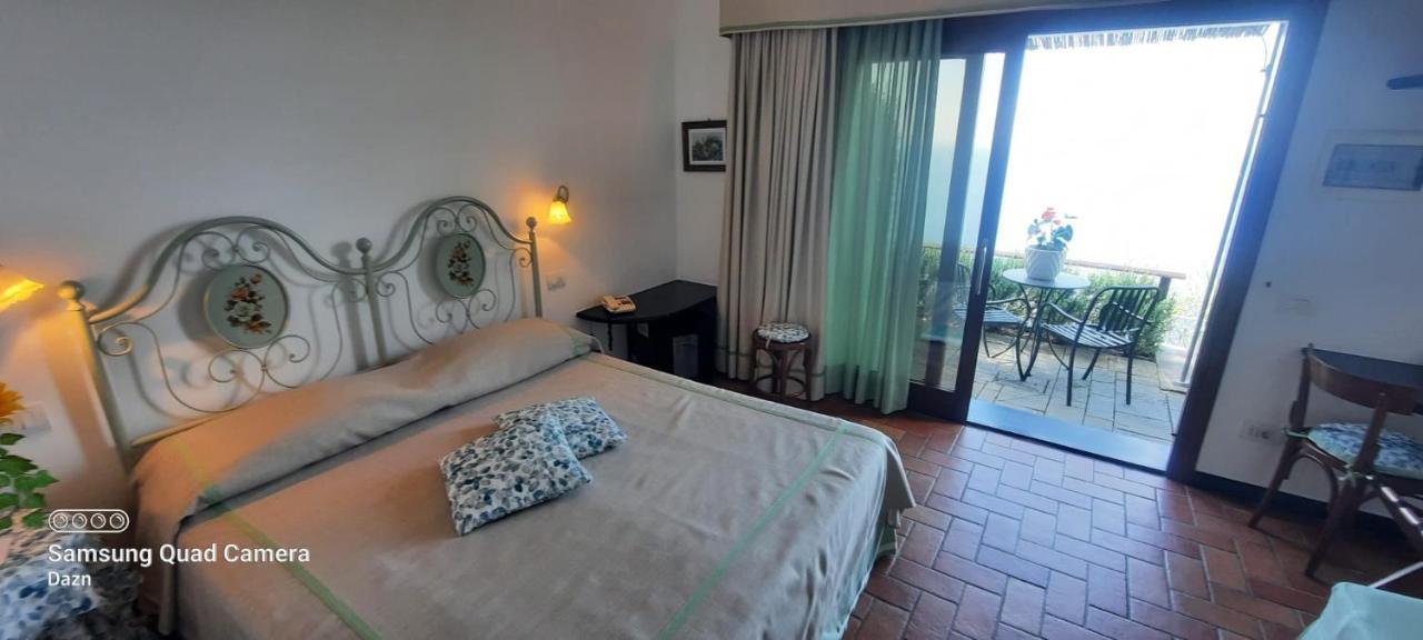 Hotel La Giada Del Mesco Levanto Buitenkant foto