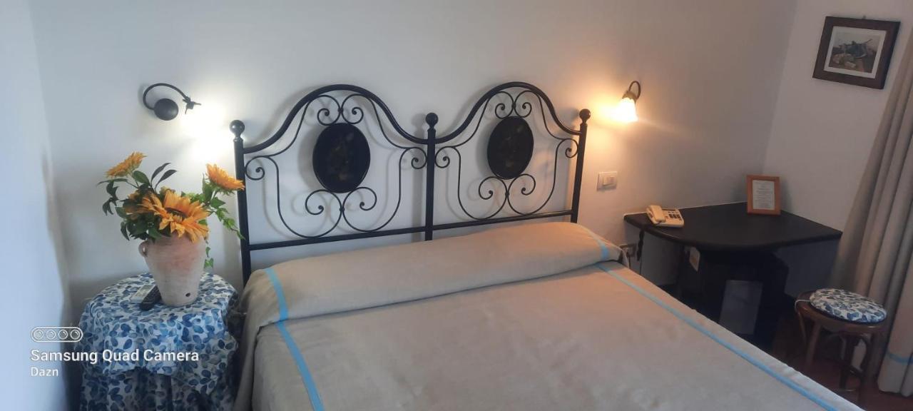 Hotel La Giada Del Mesco Levanto Buitenkant foto