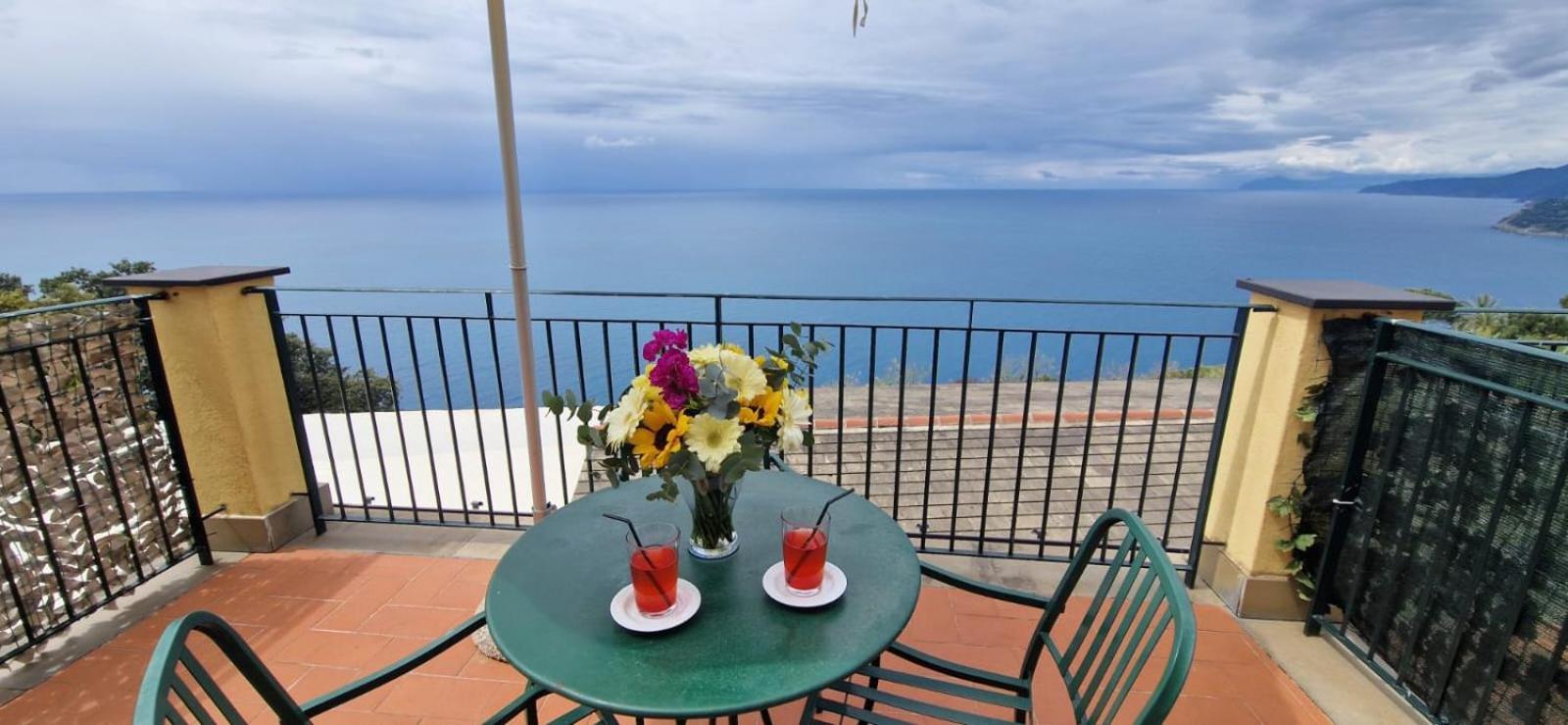 Hotel La Giada Del Mesco Levanto Buitenkant foto